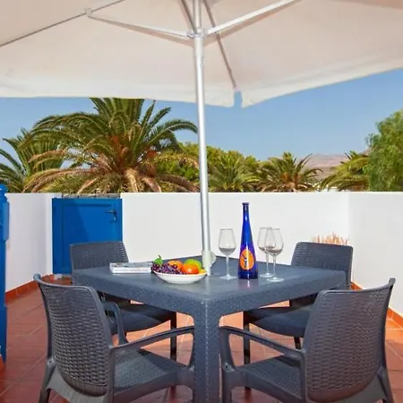 Sleeps 2 With Pool And Air Con Apartament Puerto Calero